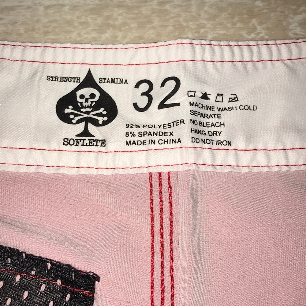 New In Packaging Red Soflete Board Shorts - Picture 4 of 8